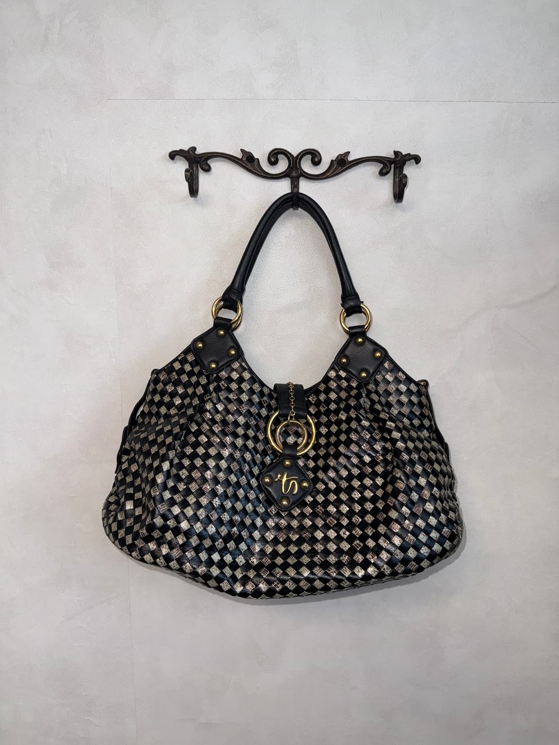 Black diamond checkerboard buckle 숄더백 상품이미지1
