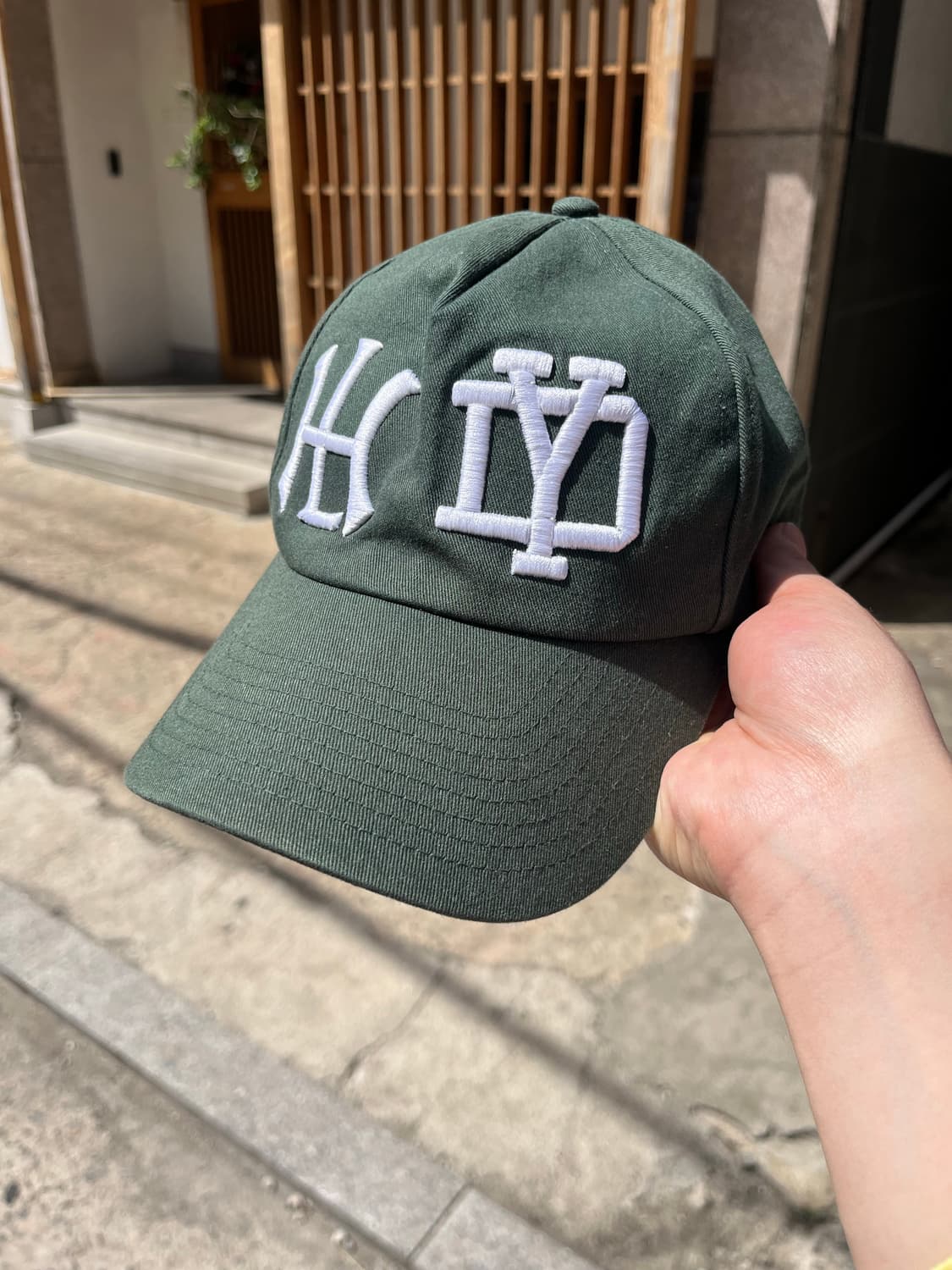 홀리데이브랜드 볼캡 상품이미지1