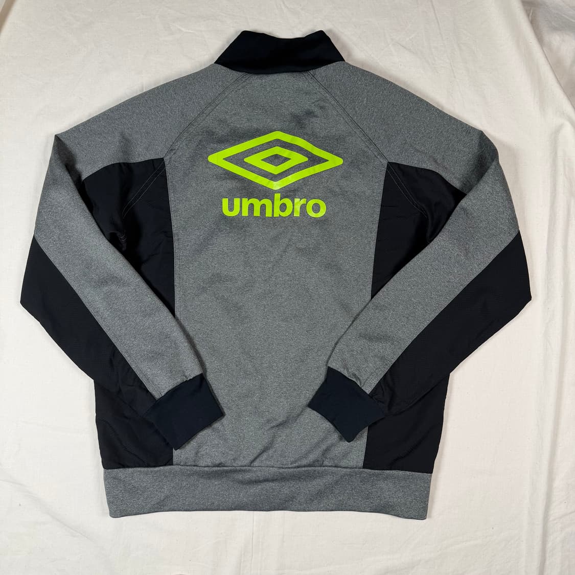 엄브로 트랙탑 바람막이 집업 져지 자켓 상품이미지4