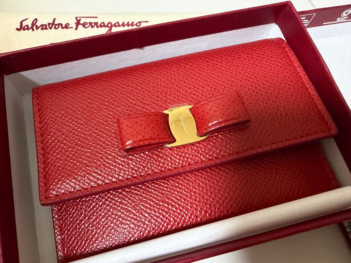 [새상품] 페레가모  바라 보우 카드지갑 상품이미지1