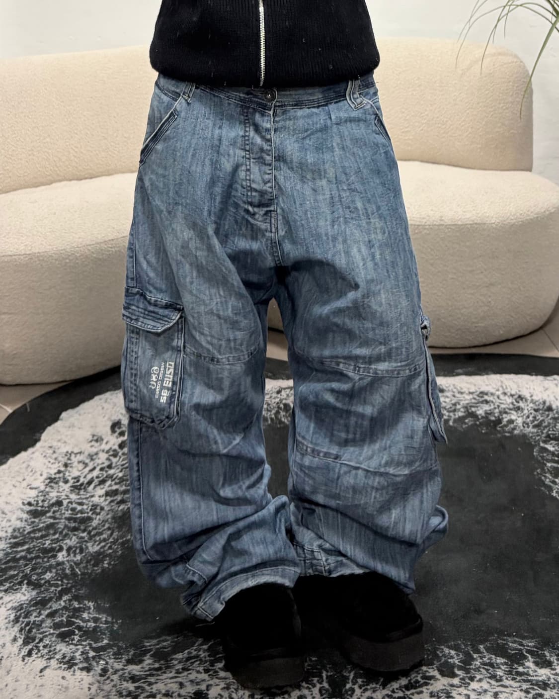 90s vintage 와이드 자수 포켓 데님 팬츠 상품이미지1