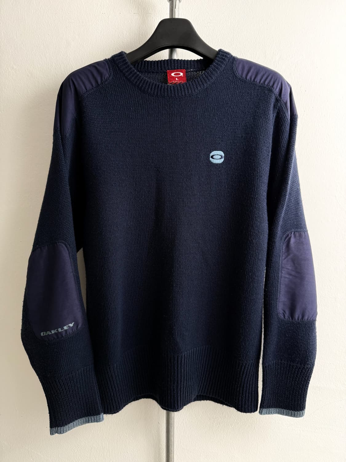 Oakley Embroidery Logo Knit Sweater 상품이미지1