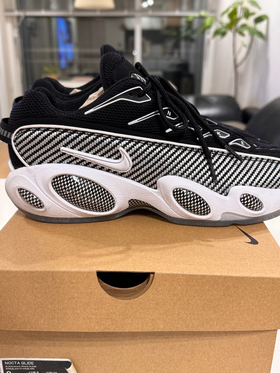나이키 x 드레이크 녹타 글라이드 블랙 화이트 클리어 상품이미지6