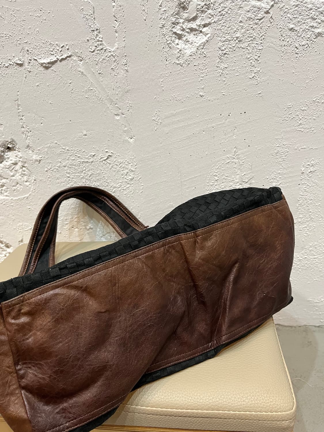 off the wall JPN 스웨이드 위빙 숄더백 토트백 상품이미지6