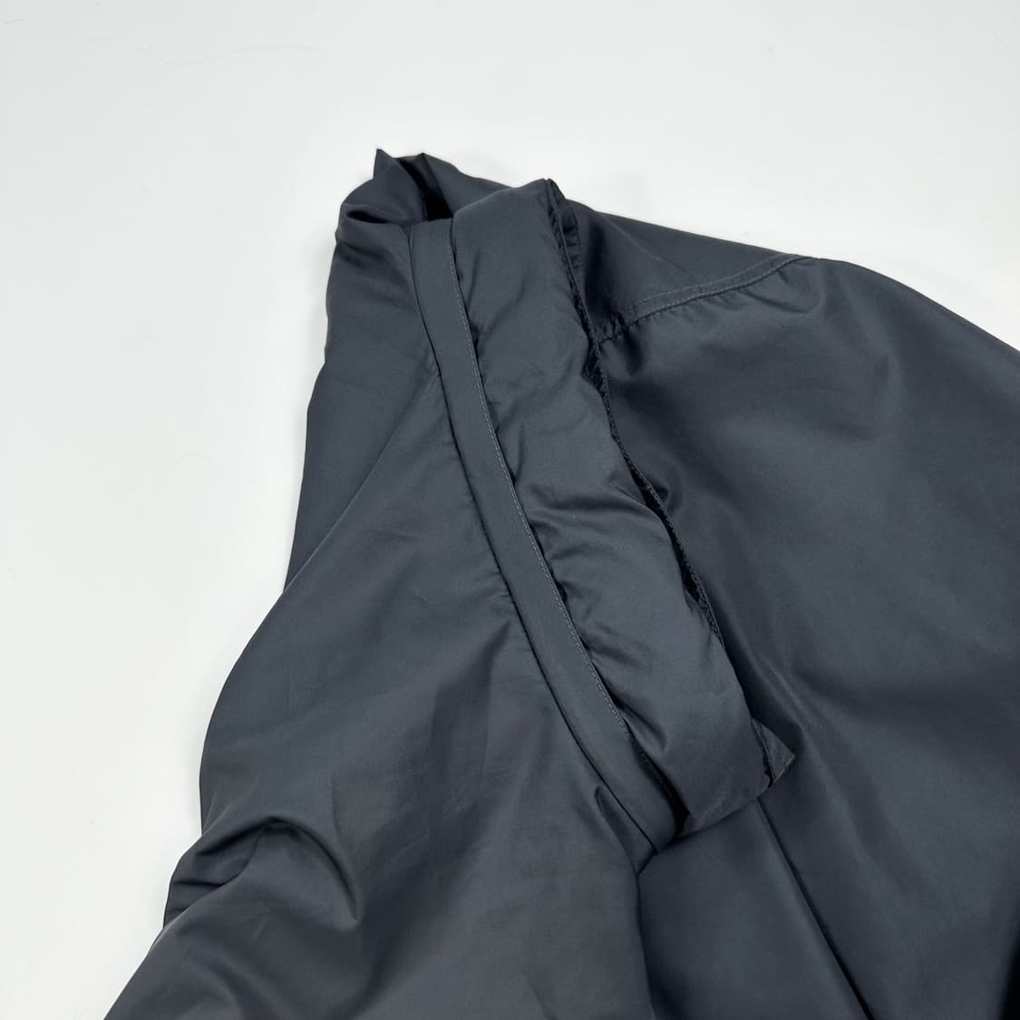 리복 올드스쿨 차콜 바람막이 자켓 (3XL) 상품이미지5