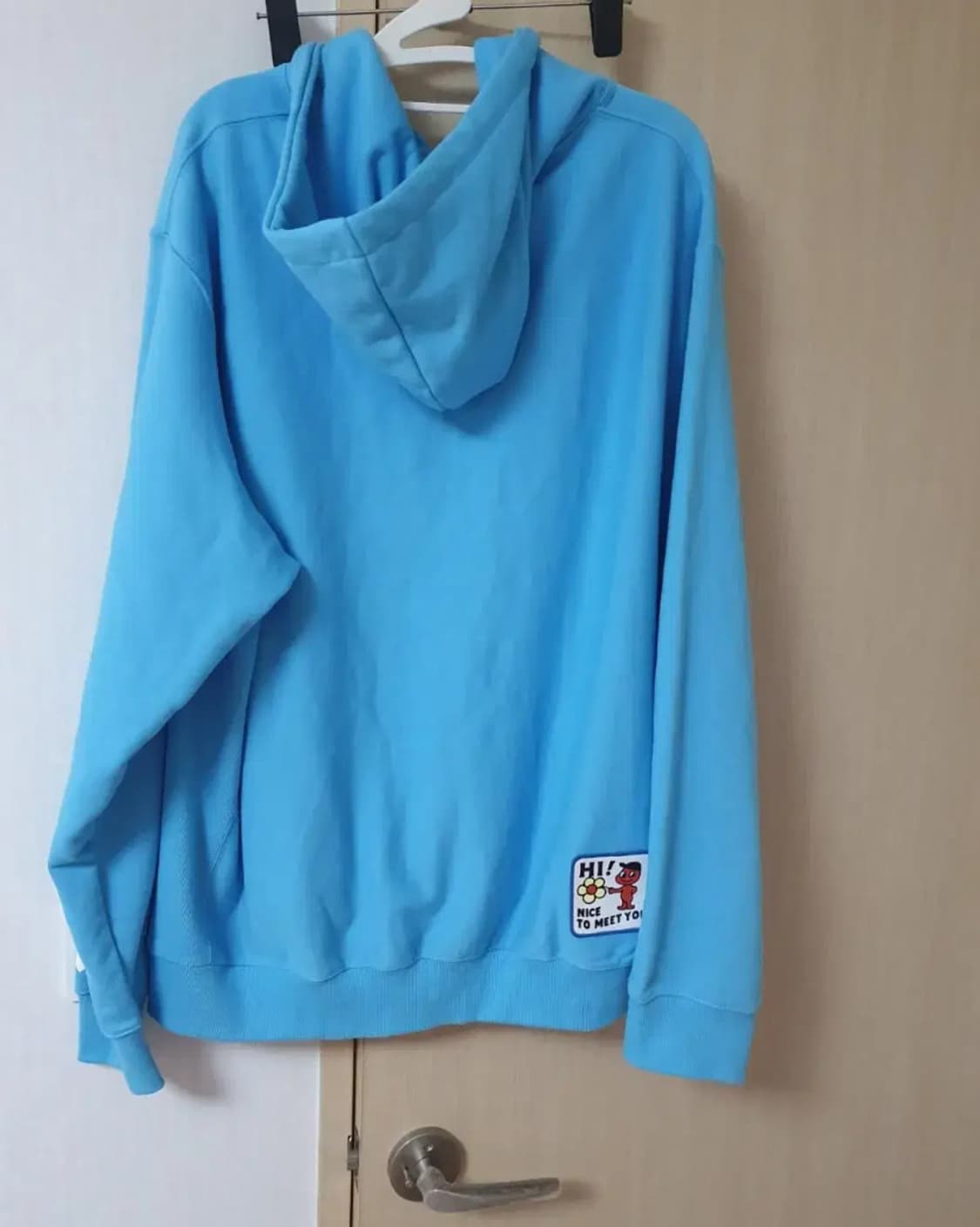 발란사 x 데상트 후드 블루 105사이즈 탭채새제품 상품이미지3