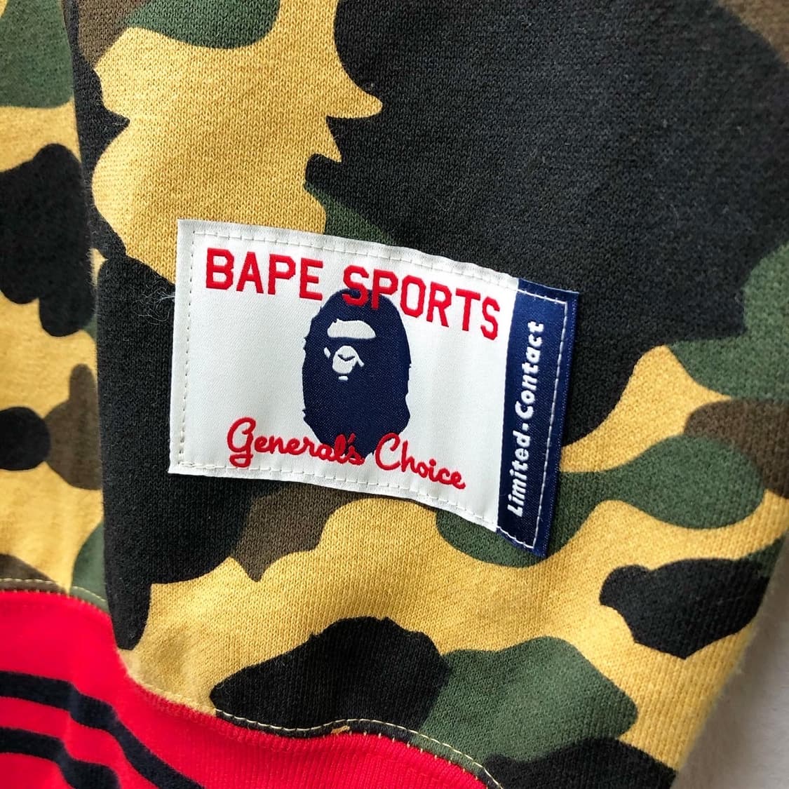 베이프 황계 카모 샤크 빅로고 맨투맨 상품이미지5