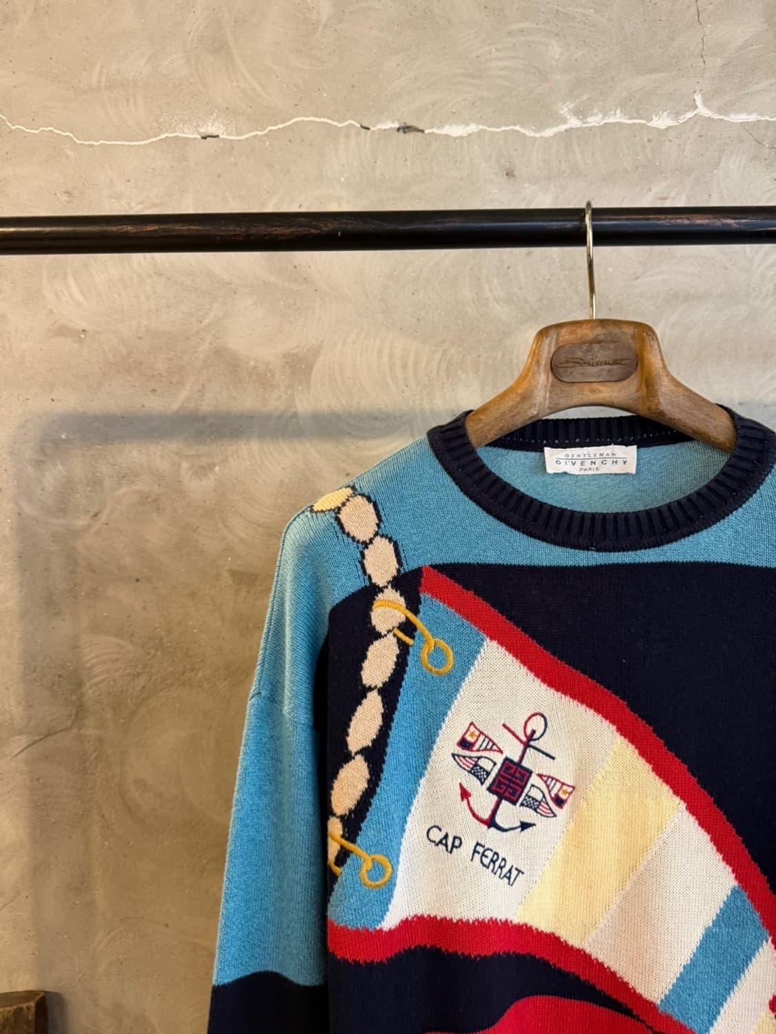 지방시 젠틀맨 아카이브 램스울 니트 105 상품이미지2