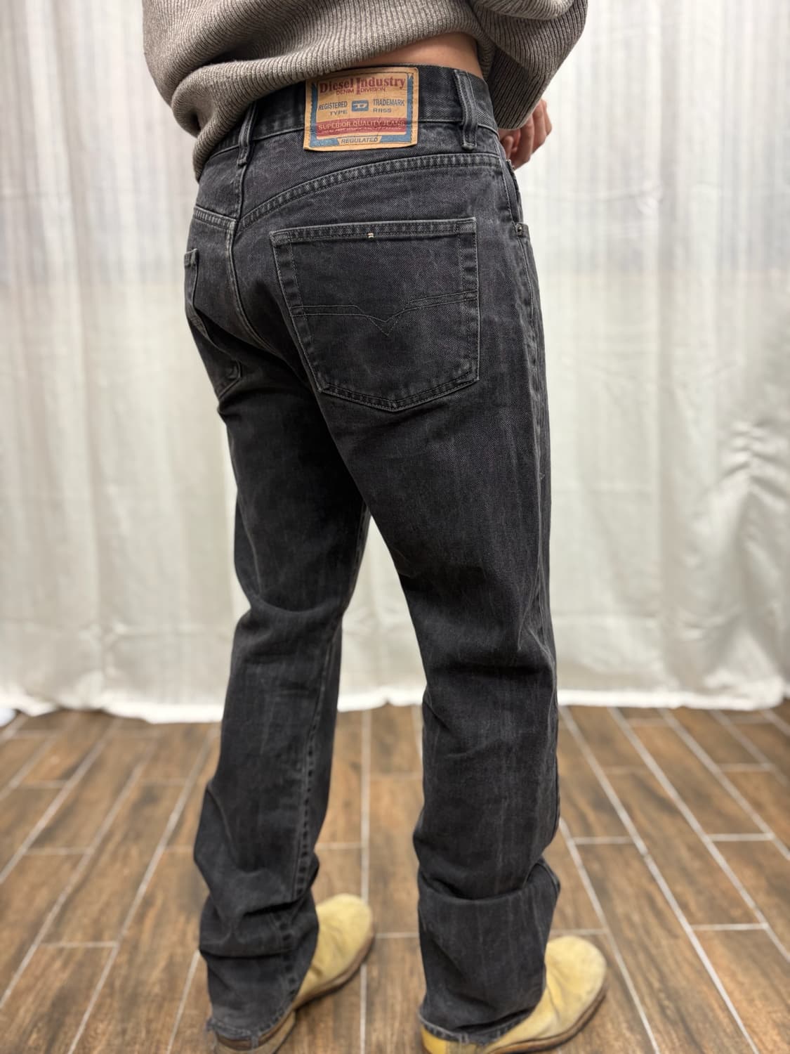 디젤 인더스트리 블랙 빈티지 데님 팬츠 상품이미지1