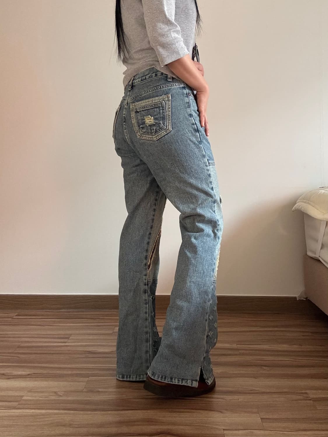 데님 자수 부츠컷 팬츠 상품이미지4