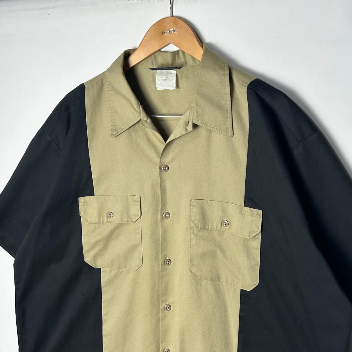 [Dickies] 디키즈 투포켓 배색 워크 반팔 셔츠 상품이미지2