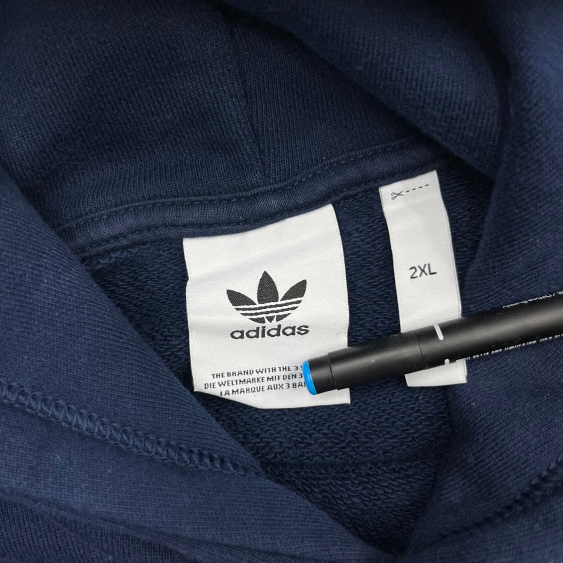 아디다스 화이트 로고 네이비 크롭 후드 2XL 상품이미지5