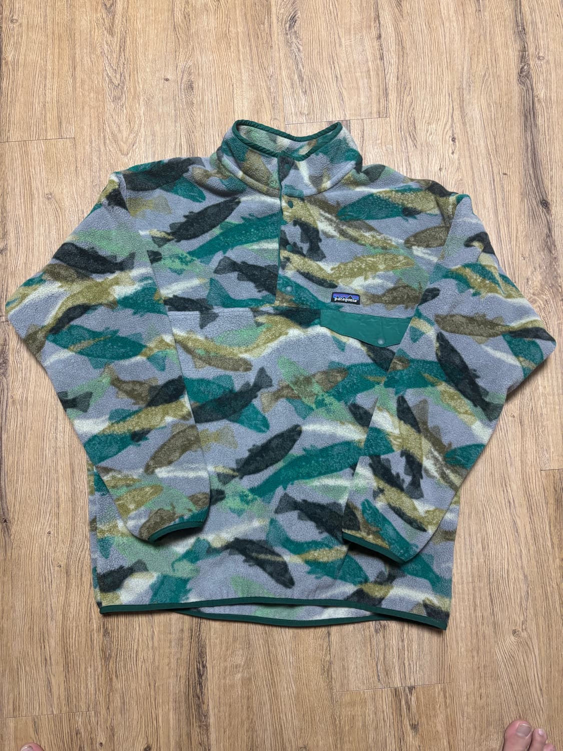 16시즌 파타고니아 신칠라 연어 XL 상품이미지1