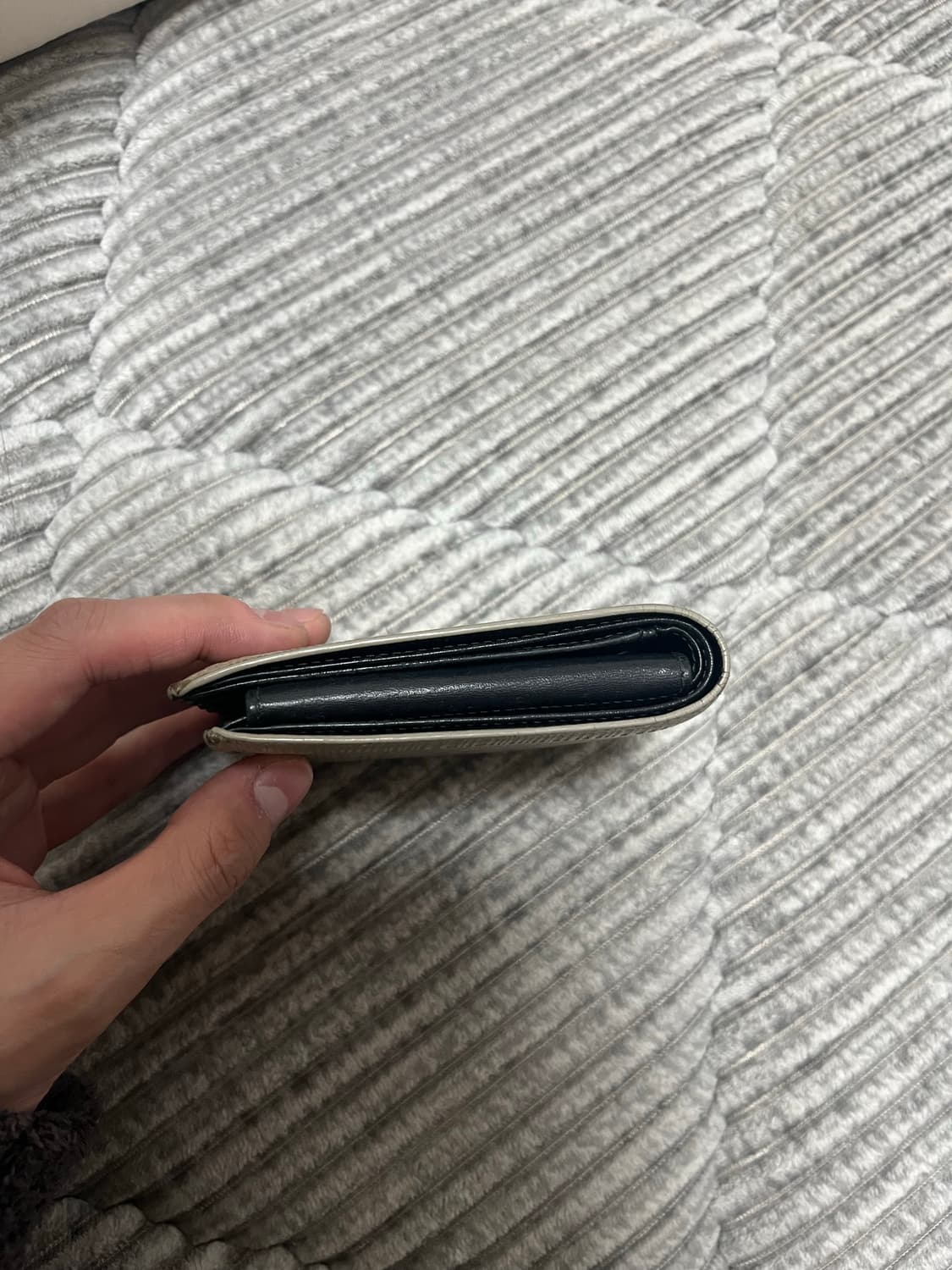 로에베 반지갑 상품이미지6