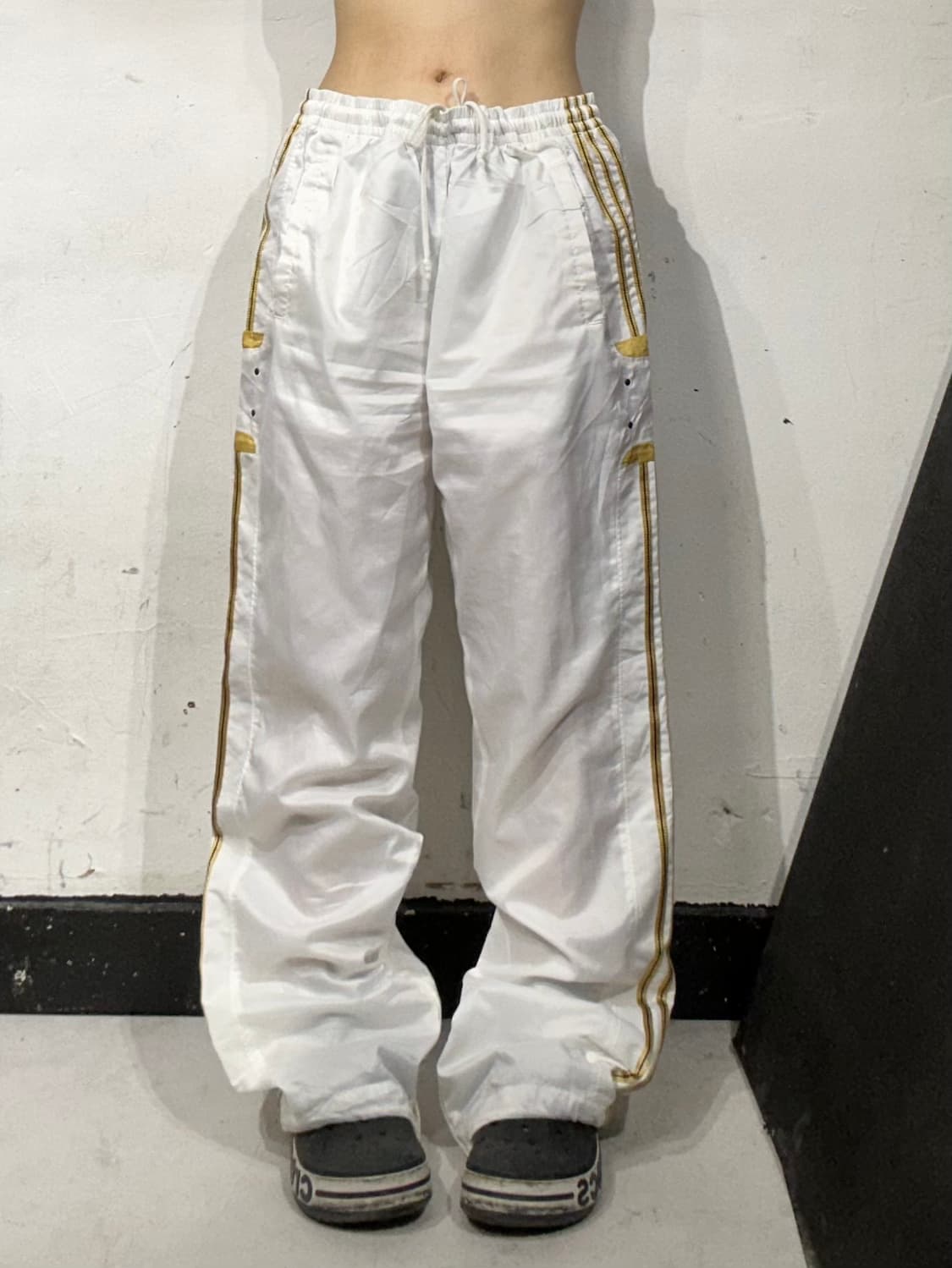 아디다스 화이트 골드 삼선 와이드 추리닝 바지 트레이닝 트랙 팬츠 L 상품이미지2