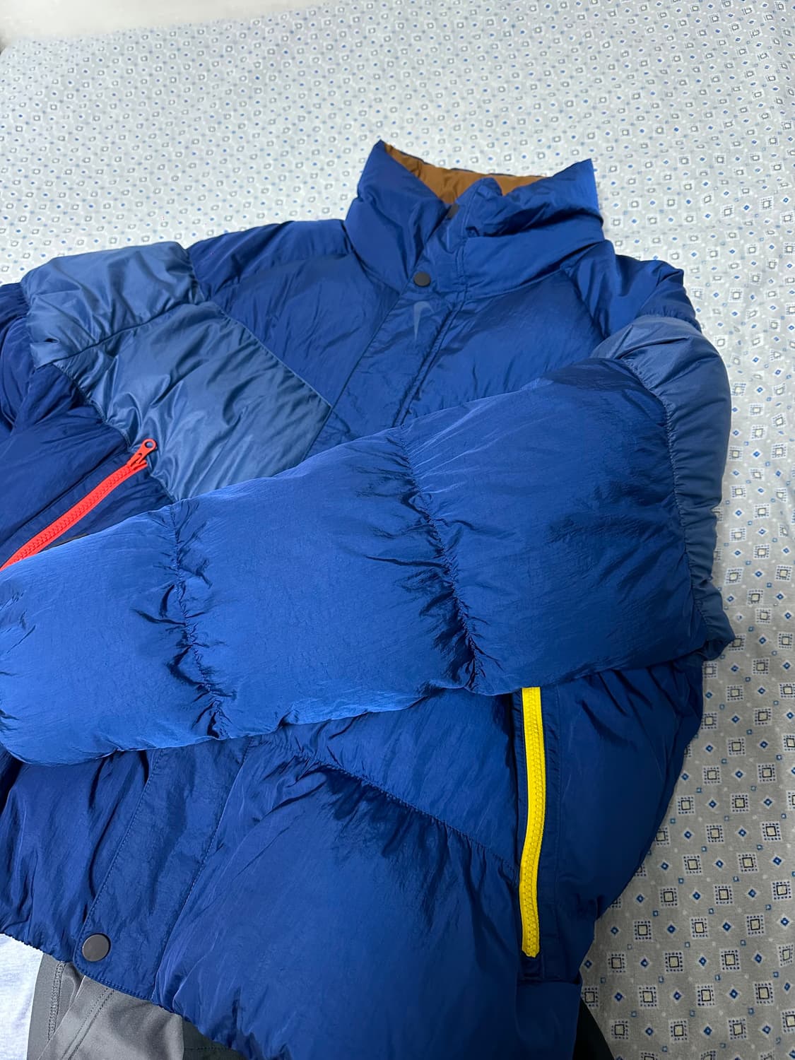 나이키 스포츠웨어 스우시 로고 다운 패딩 M 상품이미지7