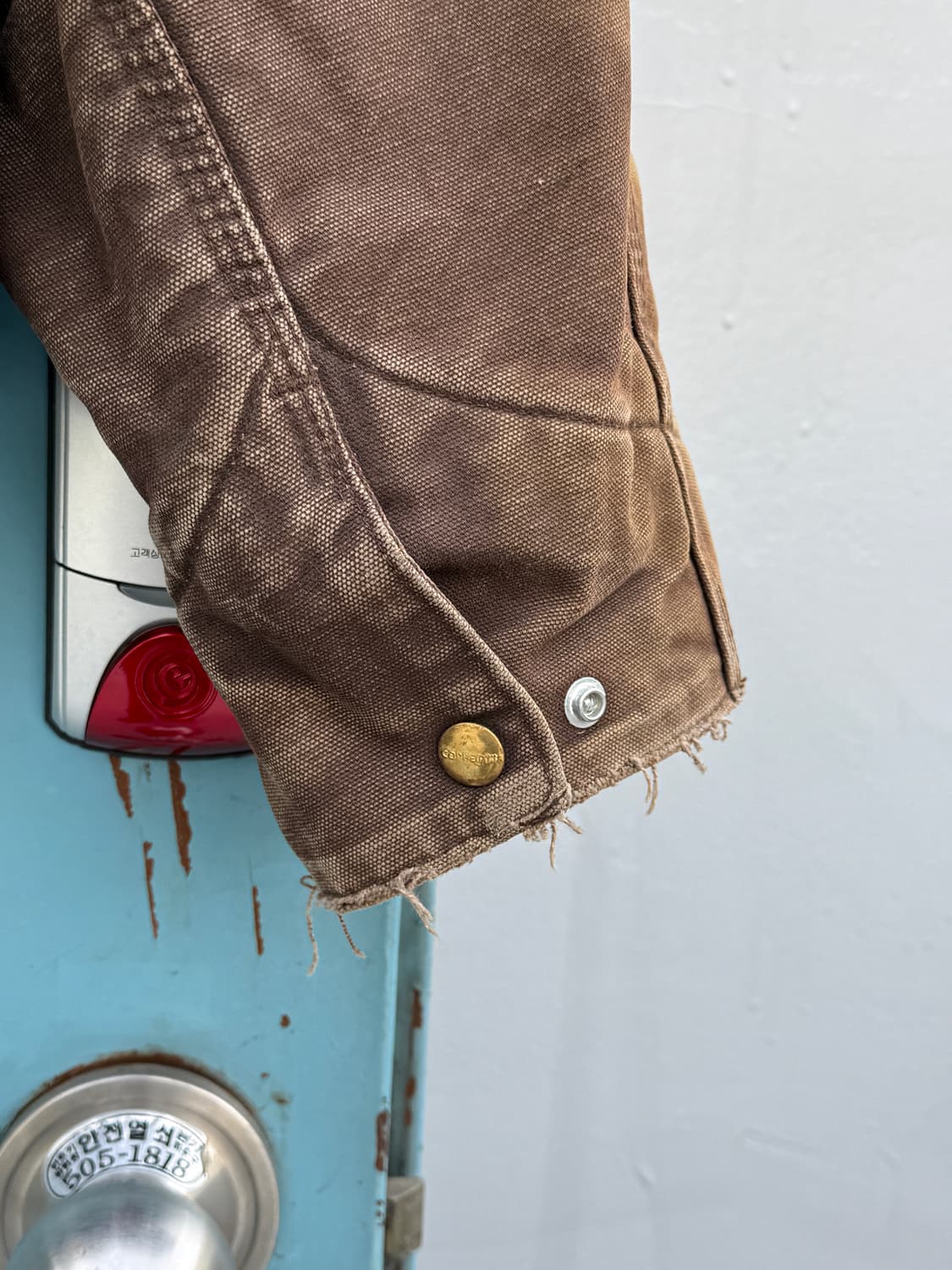 (2XL) 칼하트 디트로이트 자켓 J97 DKB 하드 페이딩 상품이미지6