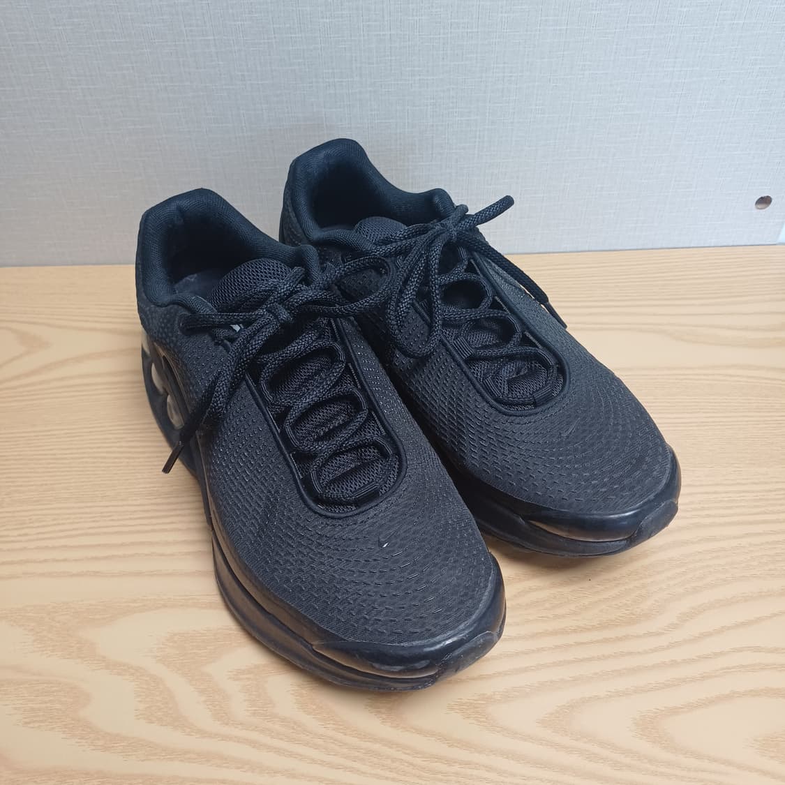 나이키 에어맥스dn 블랙 260사이즈 상품이미지1