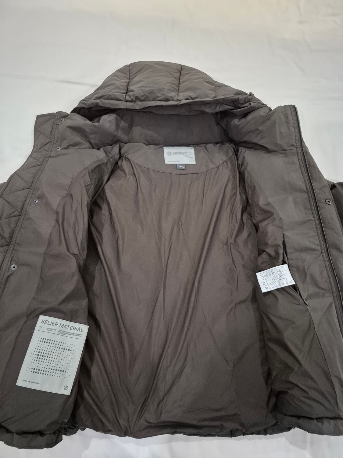 25FW 벨리에 크로스라인 후디스 구스다운 딥브라운 상품이미지7