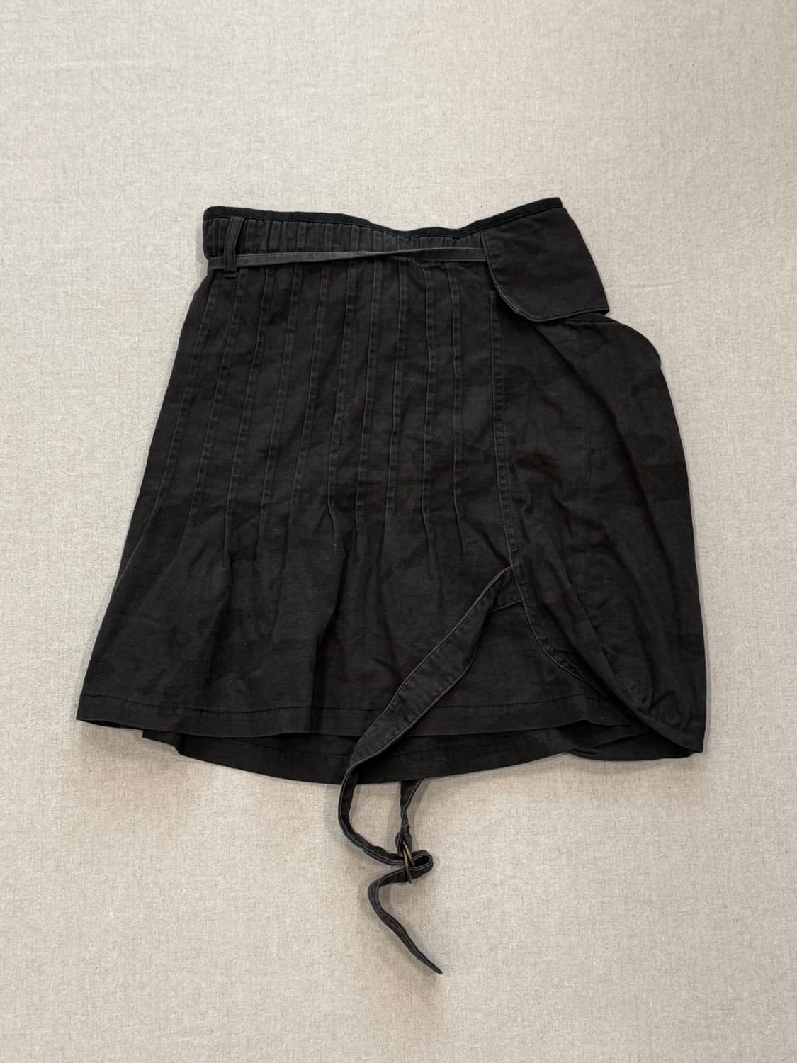 Gomme 비대칭 카고 스트랩 카모 스커트 상품이미지2