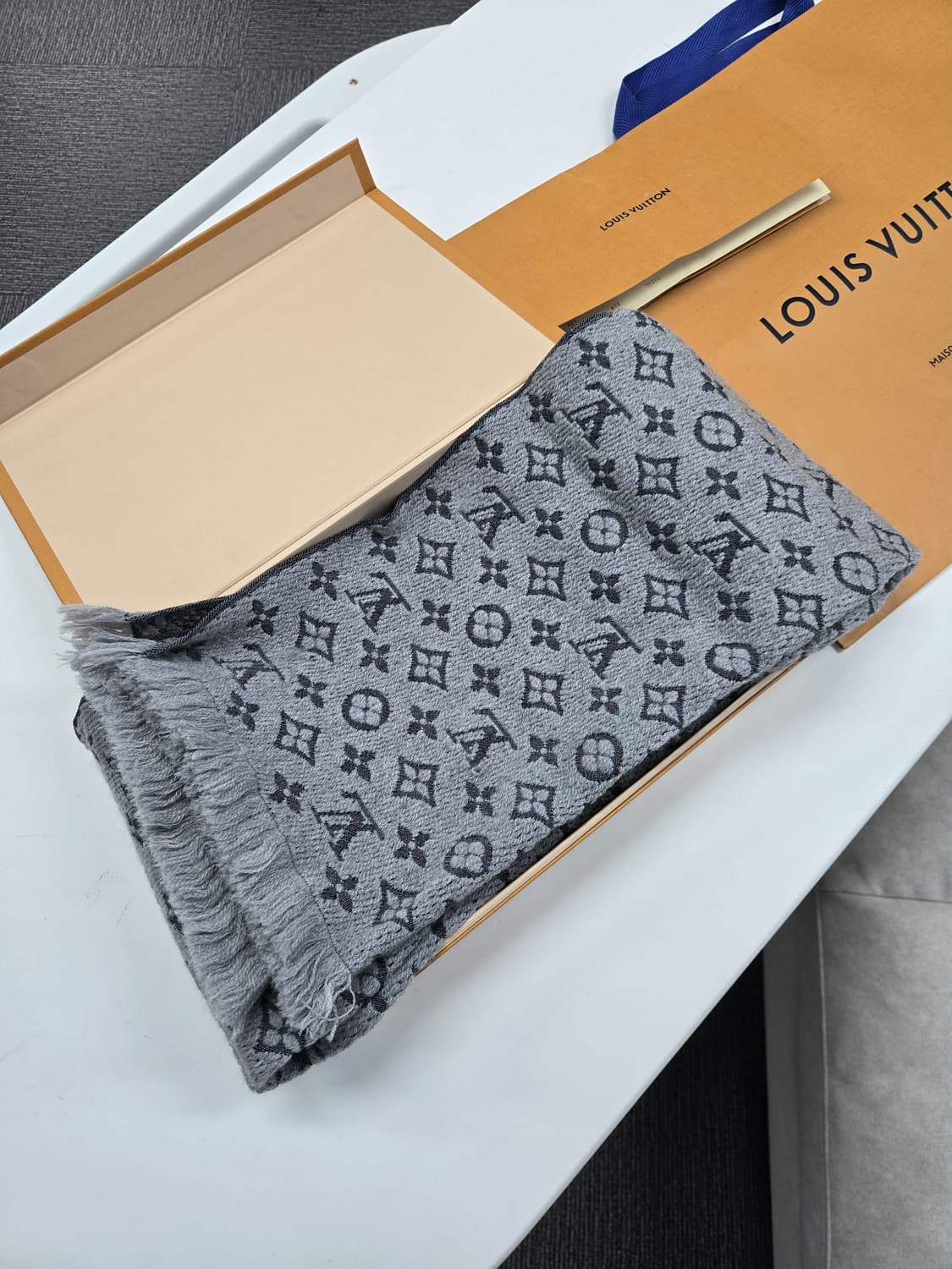 [A급컨디션]루이비통 모노그램 머플러 상품이미지1