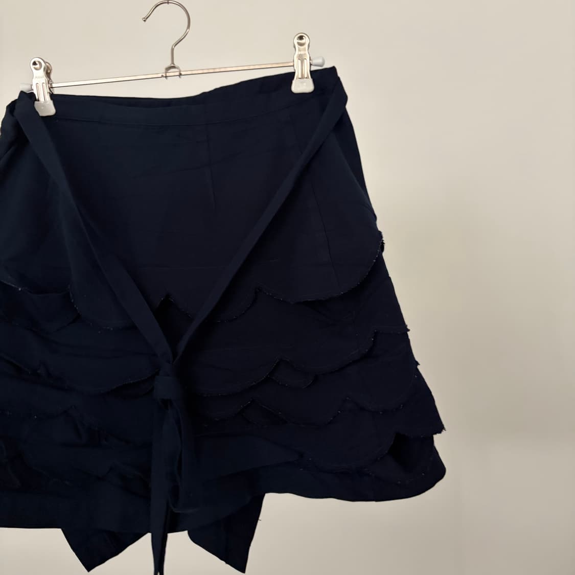 Scalloped Hem Wrap Skirt 상품이미지3