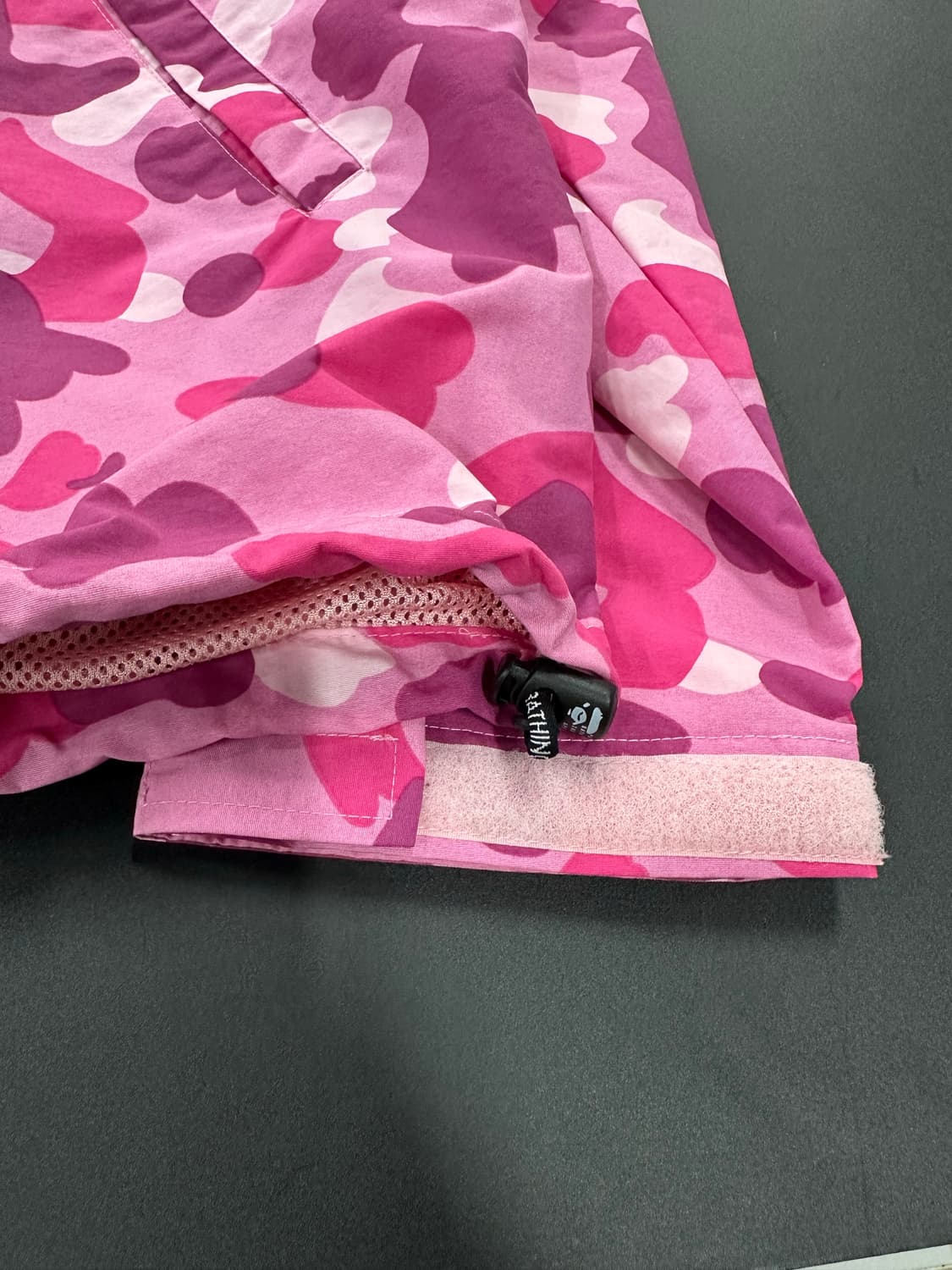 베이프 핑크카모 팔분리 투웨이 코치 자켓 상품이미지8