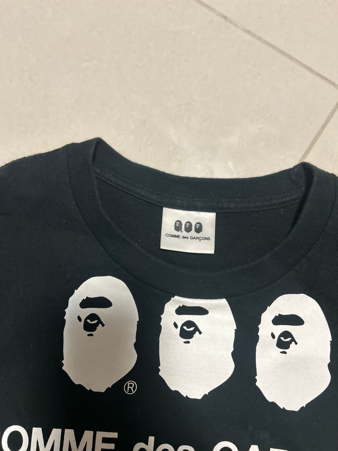 베이프 꼼데 CDG 티셔츠 판매 상품이미지5