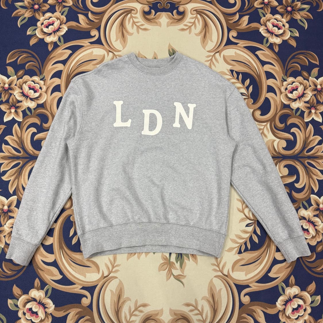 (M)디그레 DGRE LDN레터링 맨투맨(그레이) 상품이미지1