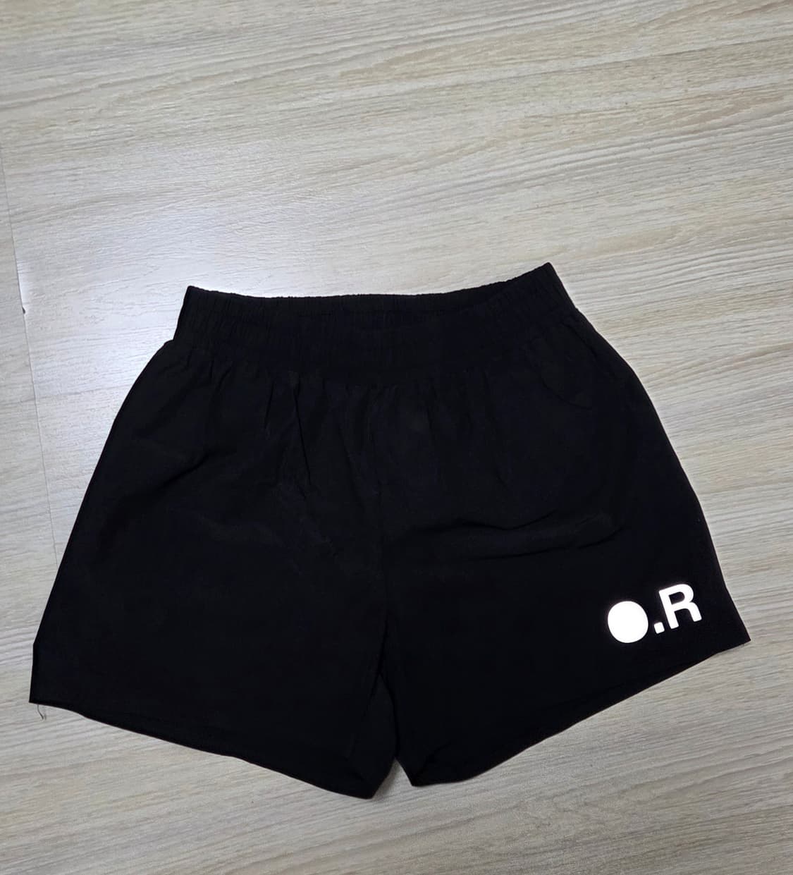 옵티미스틱러너스 매트쇼츠 상품이미지1