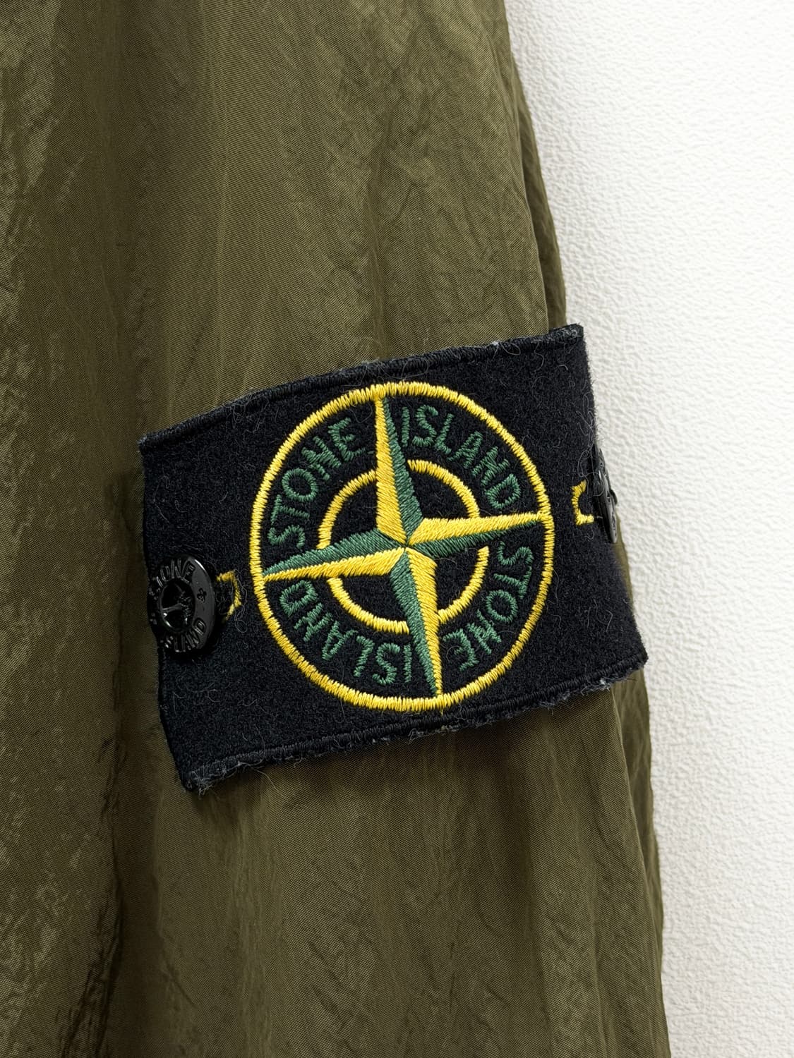 스톤아일랜드 Nylon Metal / Tyvek® Shield 후드 자켓 상품이미지6