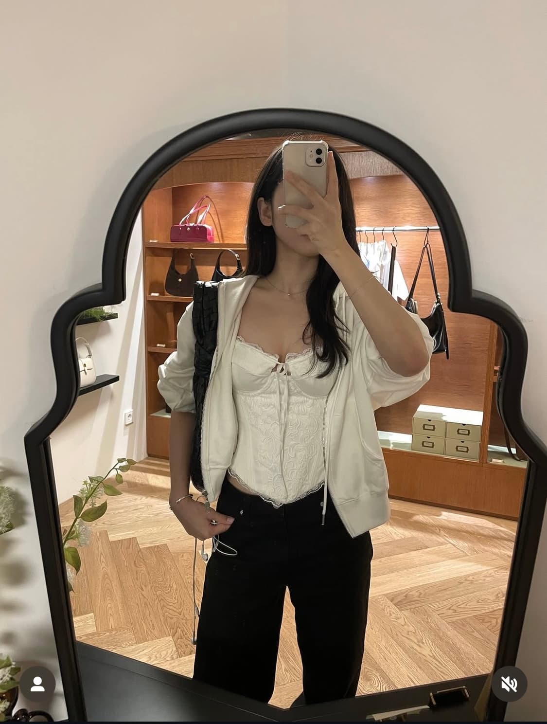 [택달린 새상품] 글로니 BLOOMING CORSET TOP WHITE 상품이미지3