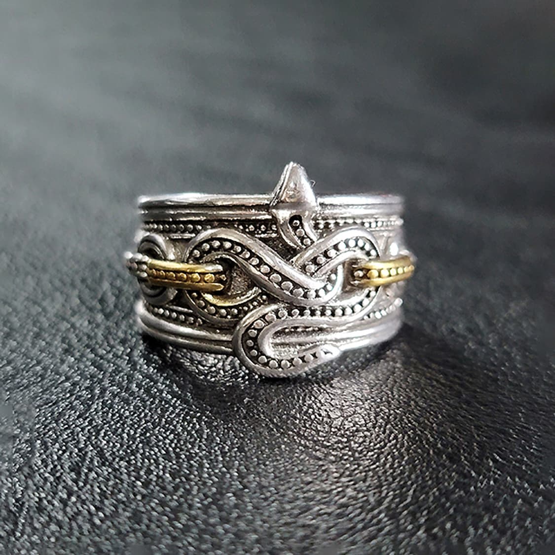 Thalnox 백동 빅사이즈 남자 엔틱 빈티지 비늘 뱀 반지 상품이미지1