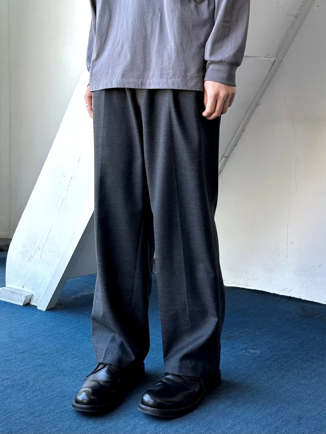 2 pleats wool blend trousers 상품이미지4