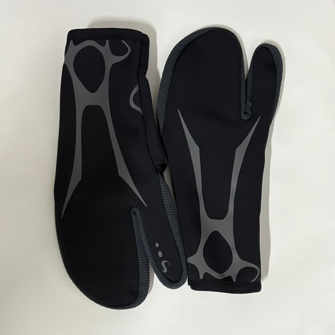 오호스 타비 장갑 블랙 상품이미지3