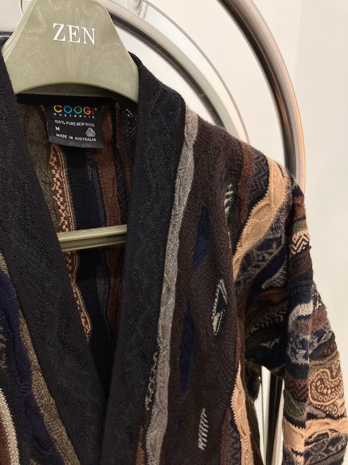 쿠지 웜톤 케이블 니트 상품이미지3