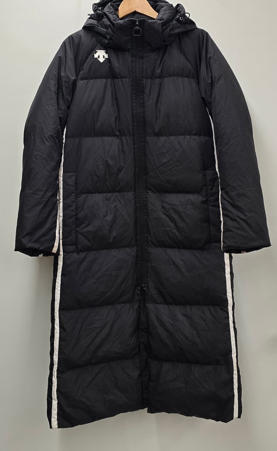 데상트 남자 덕다운 롱패딩.  싸이즈 95 상품이미지2