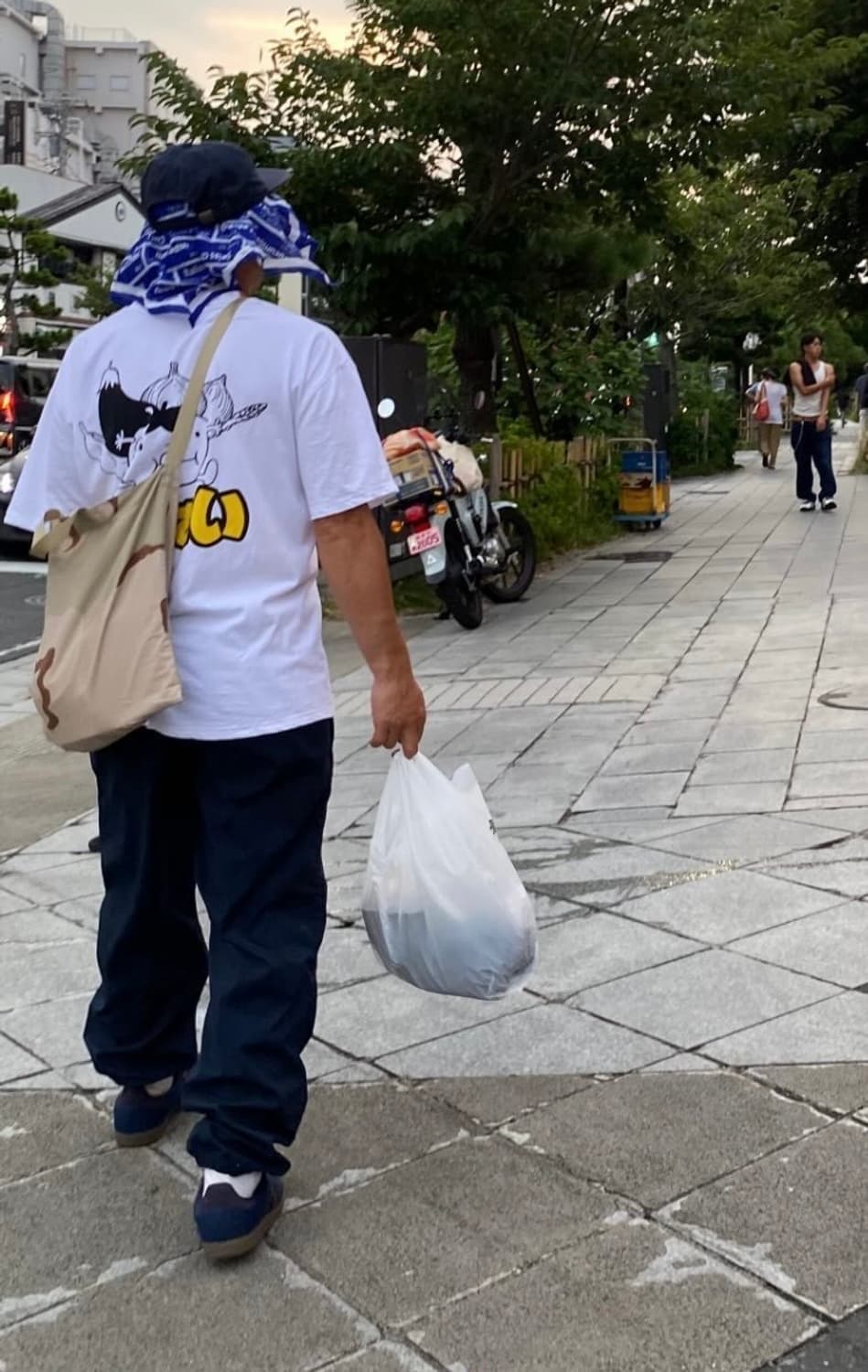 BEAMS SSZ & MIN-NANO NAVY SHAKA EASY 상품이미지2