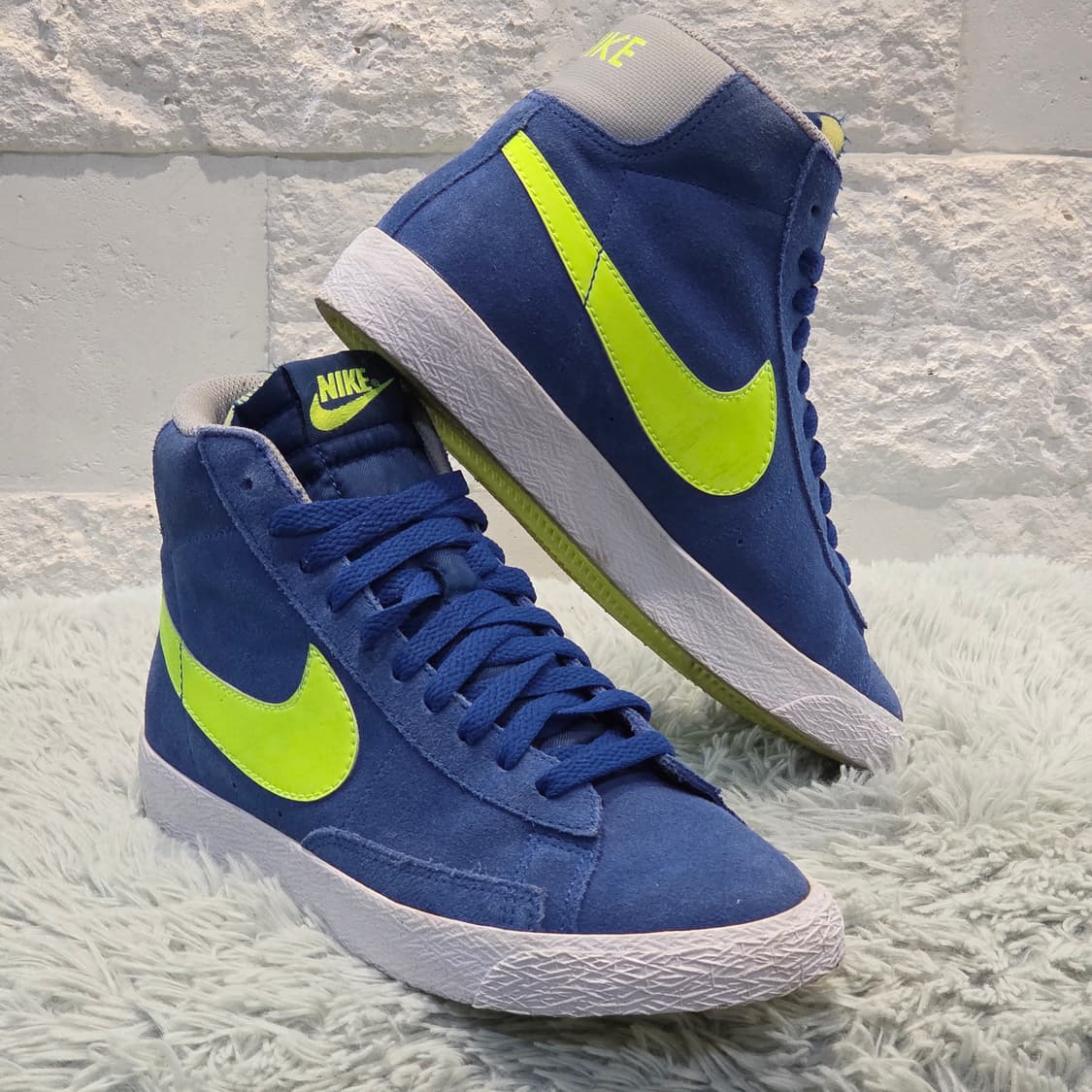 4q-15:나이키 블레이저 미드 스웨이드 블루/볼트 (23cm) 상품이미지4