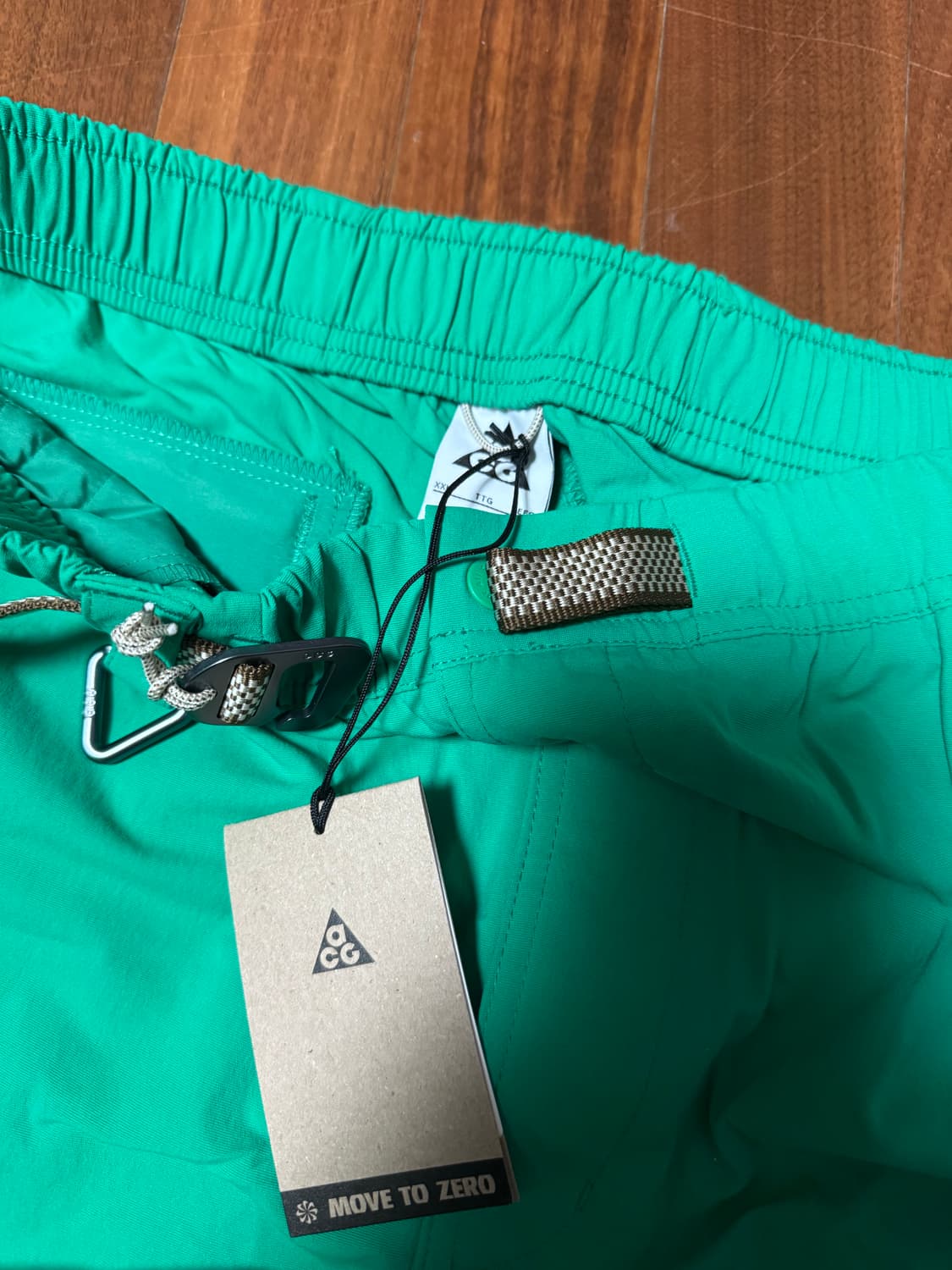 정품새제품 나이키 ACG 하이킹 반바지 그린 XXL(95) 상품이미지4
