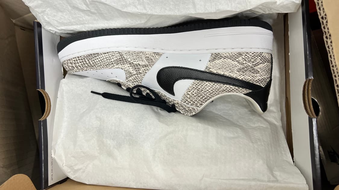 나이키 포스 뱀피2 상품이미지1