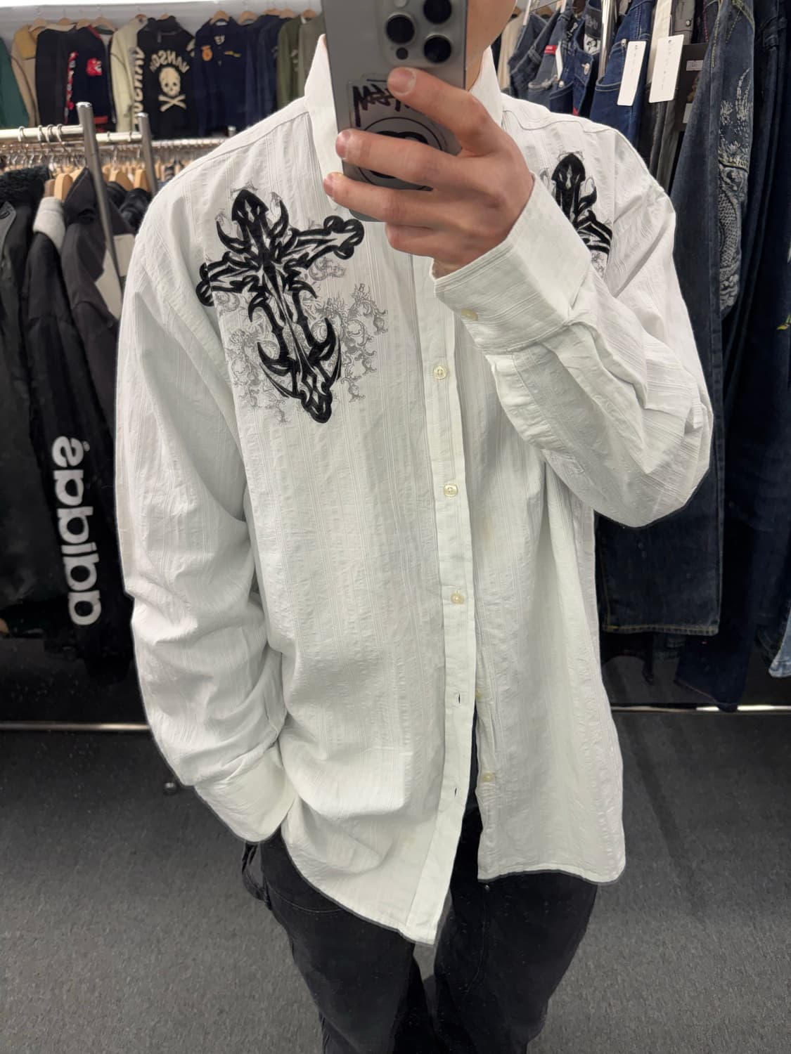 2XL)Eighty Eight 빈티지 십자가 프린팅 긴팔셔츠 상품이미지1