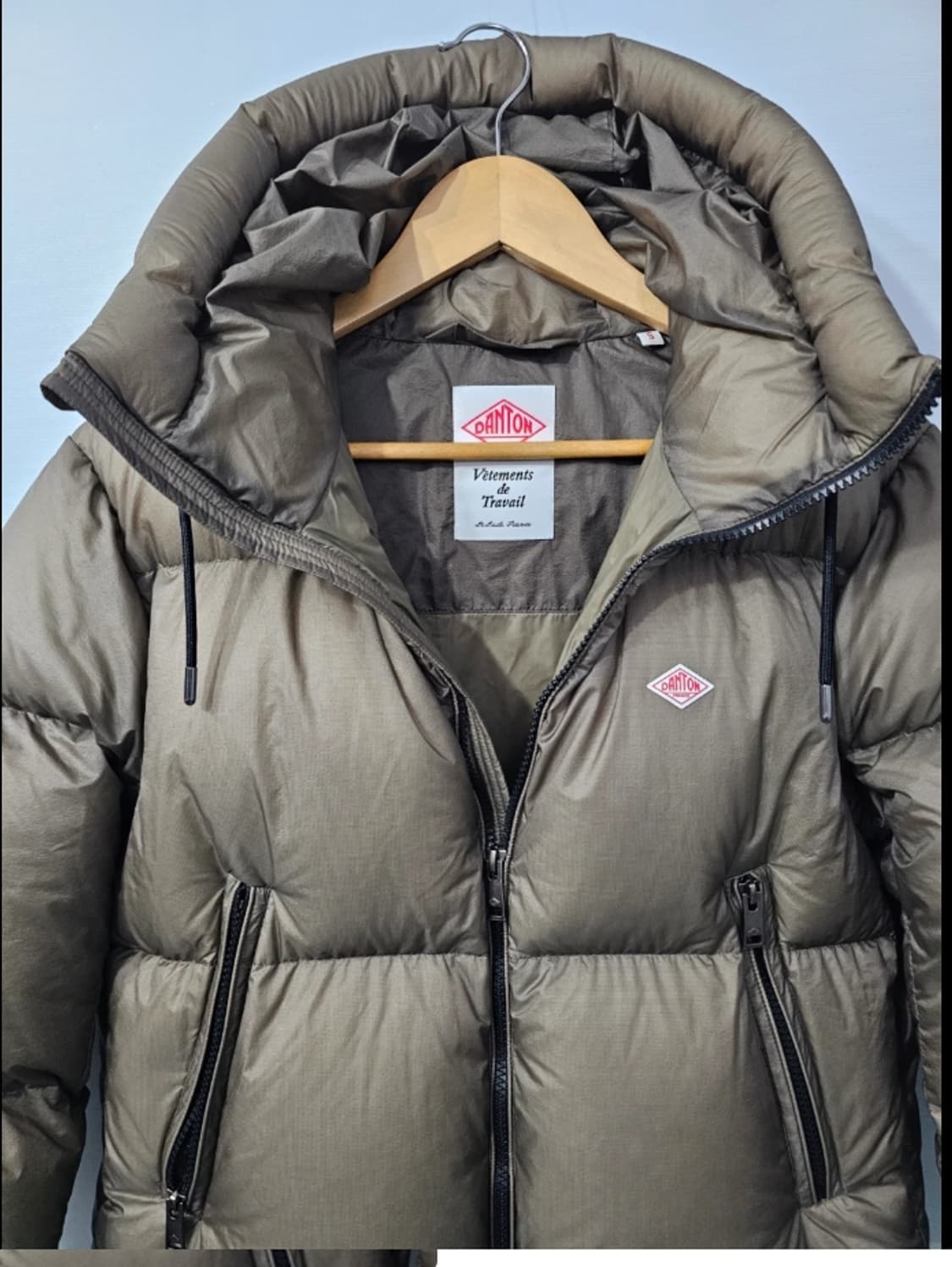 단톤 다운 패딩 카키 상품이미지3