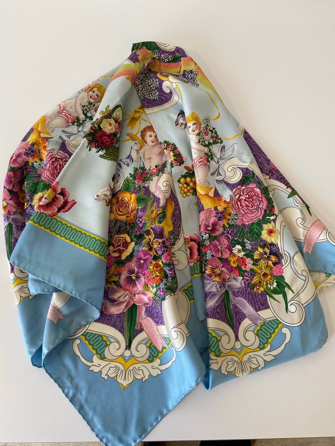 구찌 실크 스카프 상품이미지5