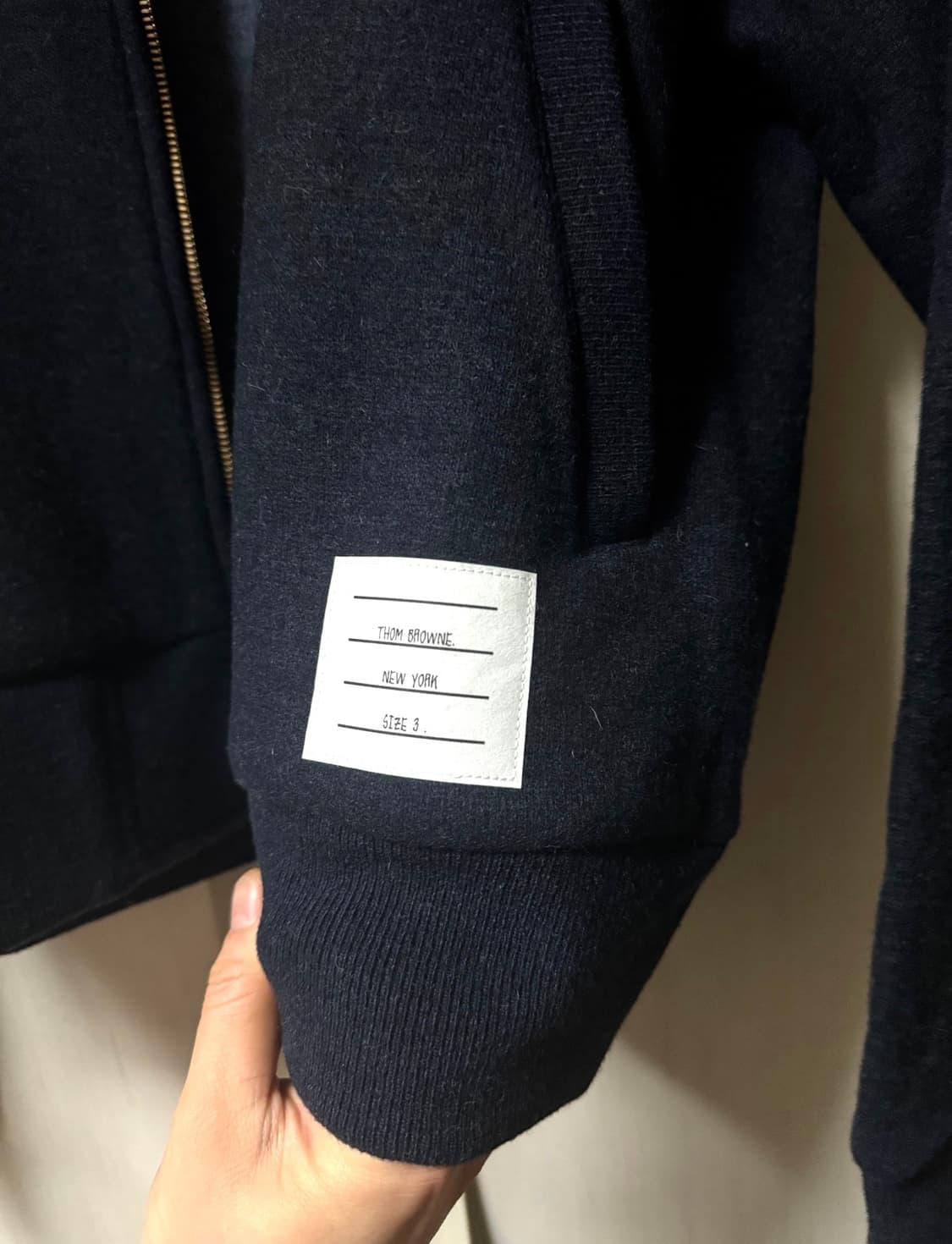 톰브라운 자켓 네이비 3사이즈 상품이미지4