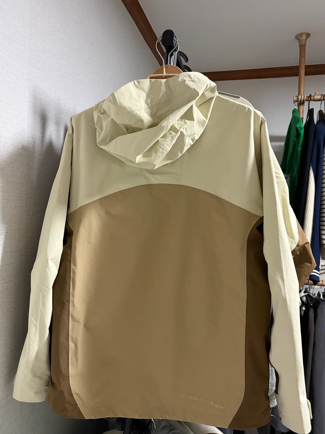 나이키acg 모르포 스톤 바람막이 m 상품이미지2