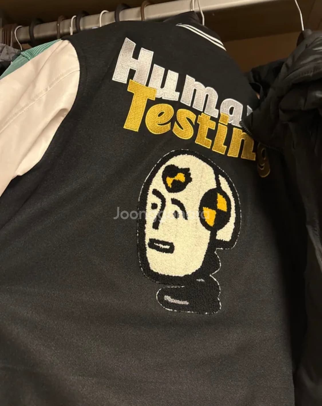 휴먼 메이드 x 에이셉 라키 휴먼 테스팅 바시티 자켓 블랙 상품이미지2