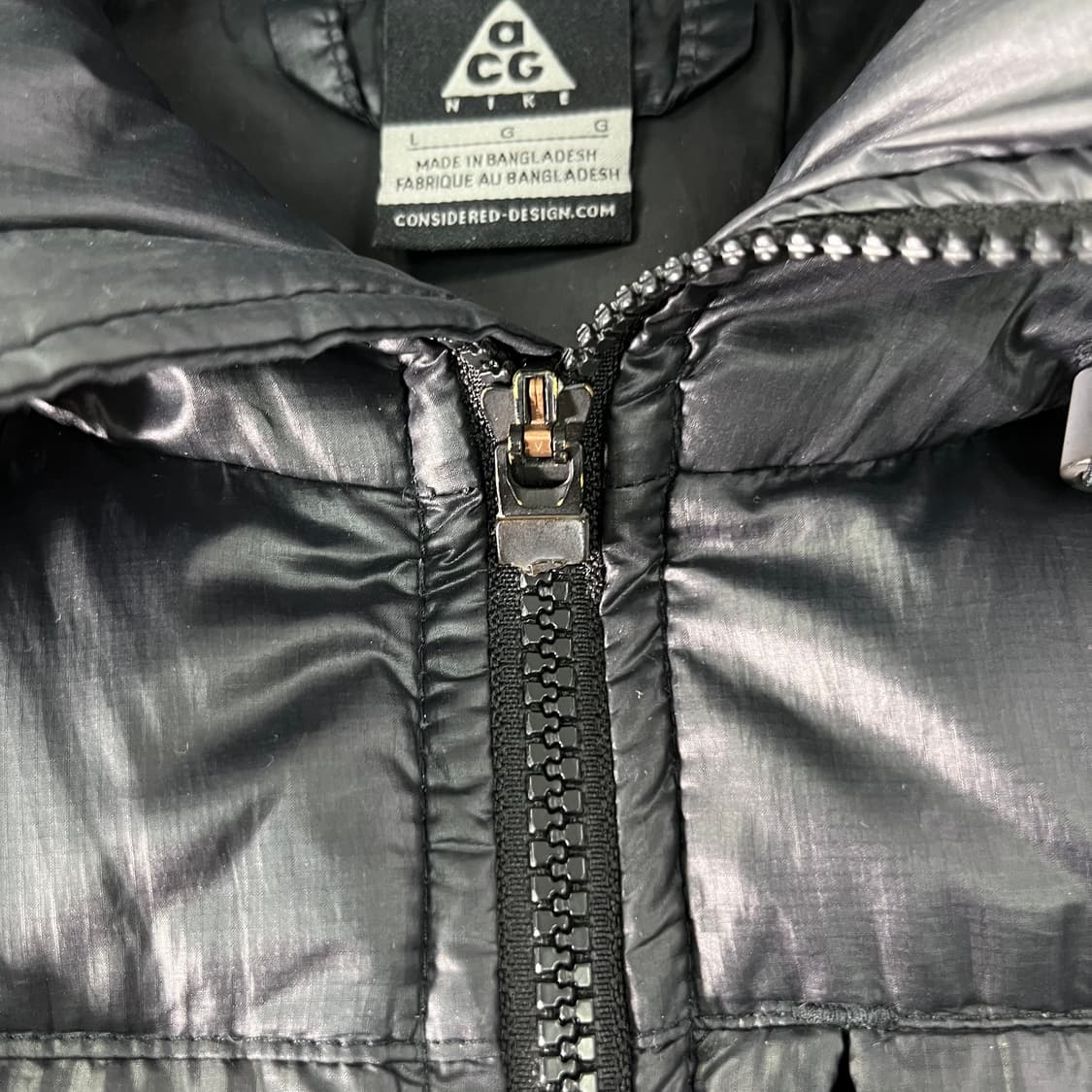 100 나이키 ACG 구스다운 유광 패딩 상품이미지4