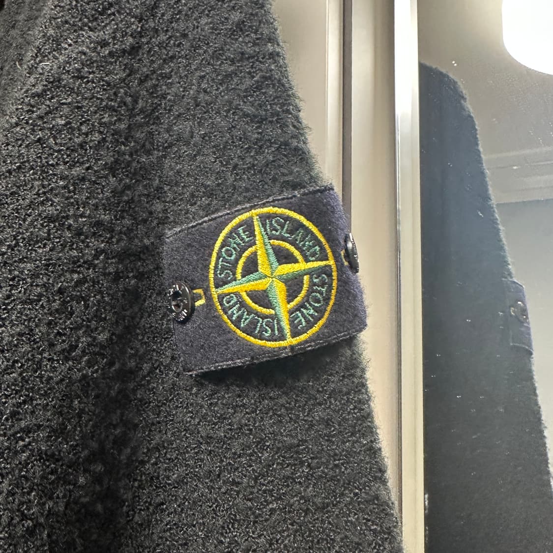 스톤아일랜드x슈프림 가디건 상품이미지3