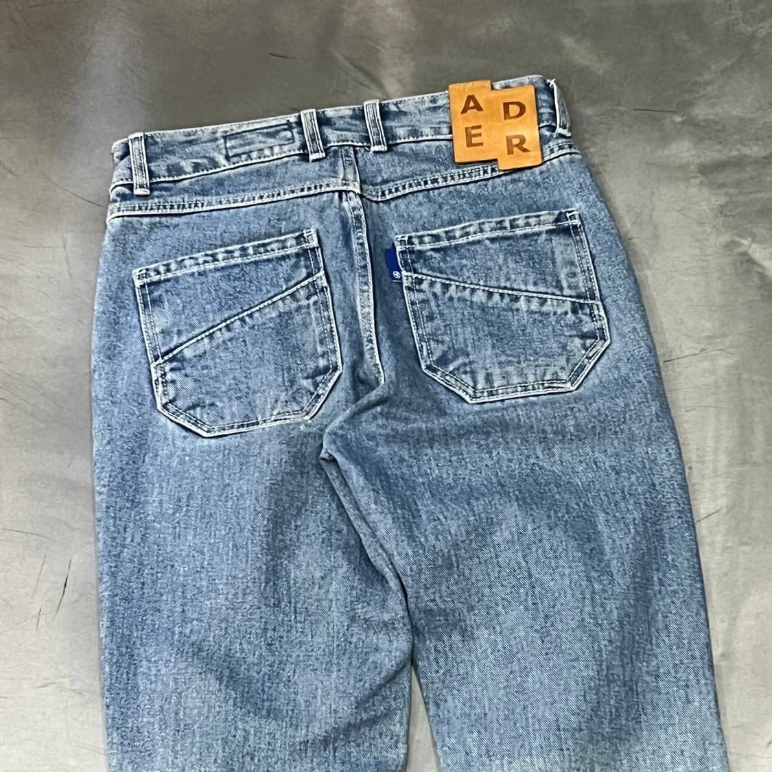  아더에러 연청 데님팬츠 y14425 상품이미지4